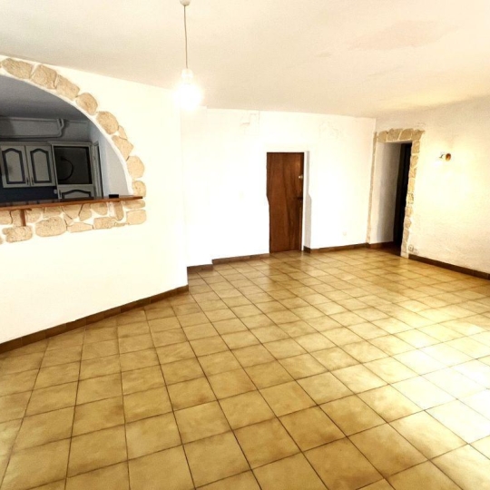  11-34 IMMOBILIER : Immeuble | BIZE-MINERVOIS (11120) | 183 m2 | 263 000 € 