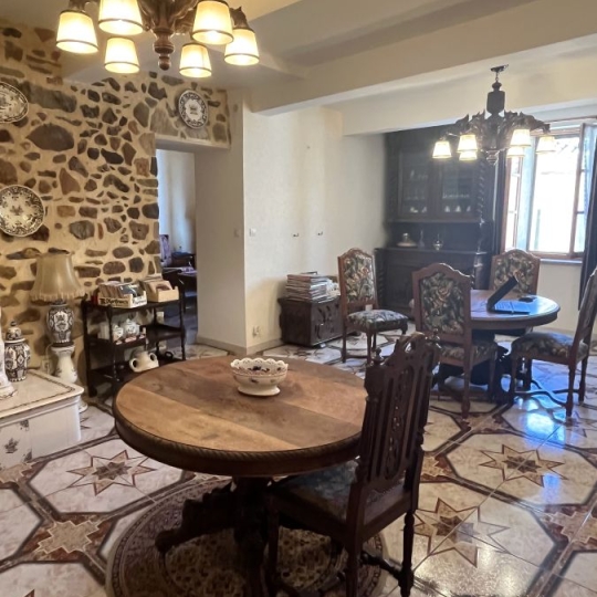  11-34 IMMOBILIER : House | MONTOULIERS (34310) | 208 m2 | 248 000 € 