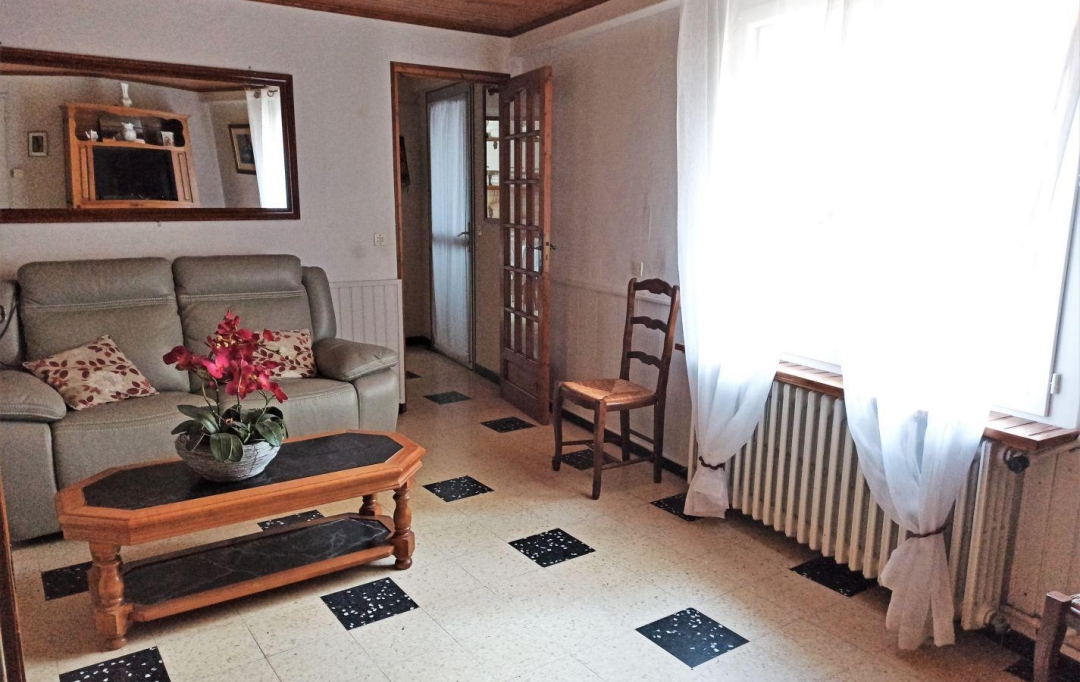 11-34 IMMOBILIER : House | QUARANTE (34310) | 105 m2 | 159 000 € 