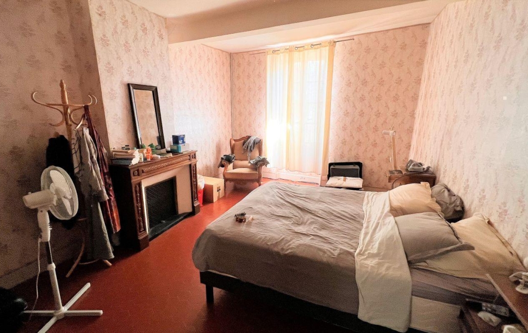 11-34 IMMOBILIER : Maison / Villa | OUVEILLAN (11590) | 216 m2 | 128 000 € 