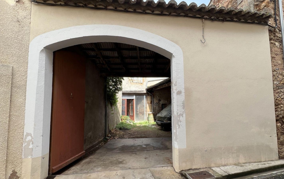 11-34 IMMOBILIER : Maison / Villa | CRUZY (34310) | 300 m2 | 159 000 € 