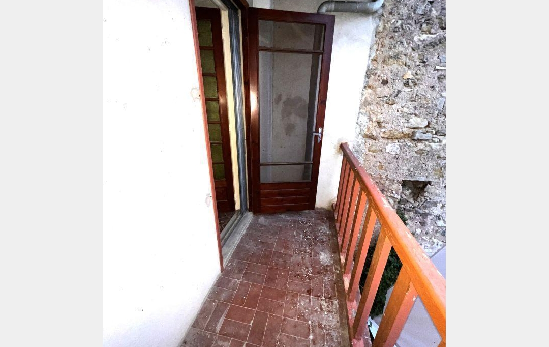 11-34 IMMOBILIER : Maison / Villa | CRUZY (34310) | 114 m2 | 75 000 € 