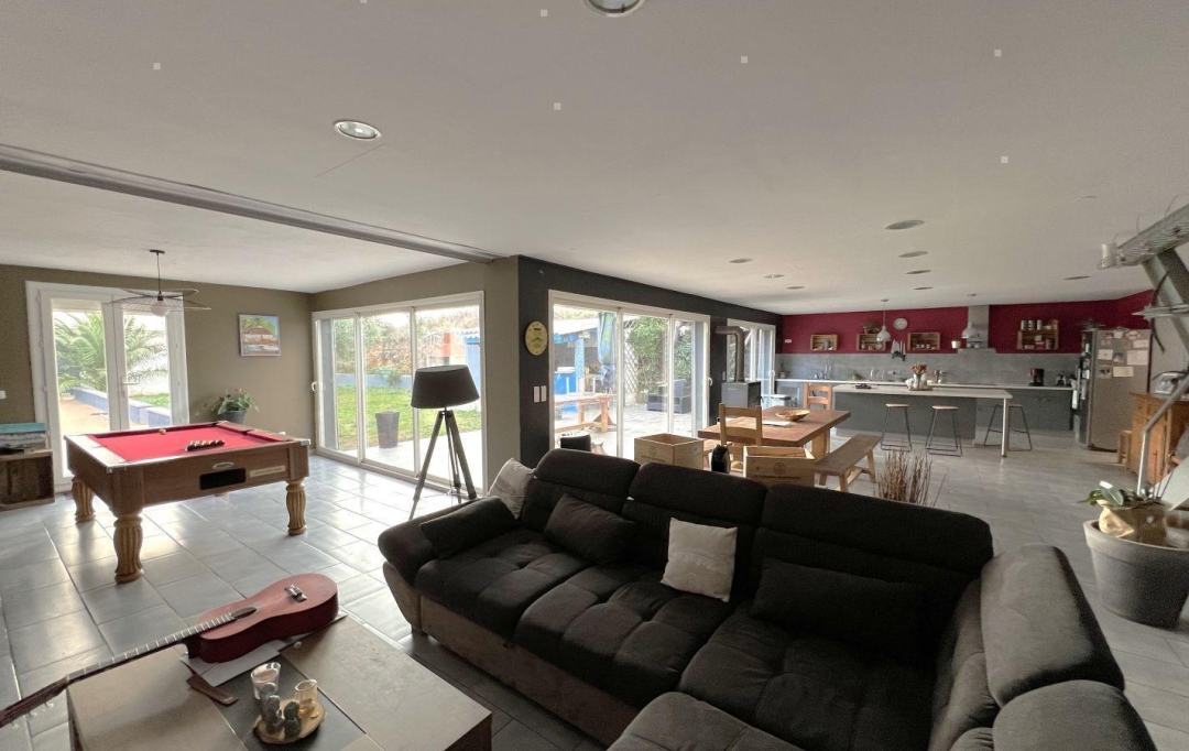 11-34 IMMOBILIER : Maison / Villa | CAUNES-MINERVOIS (11160) | 215 m2 | 278 000 € 