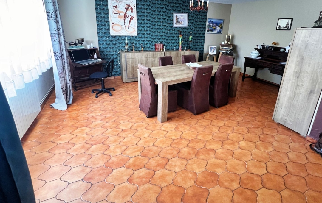 11-34 IMMOBILIER : Maison / Villa | AIGUES-VIVES (34210) | 142 m2 | 235 000 € 
