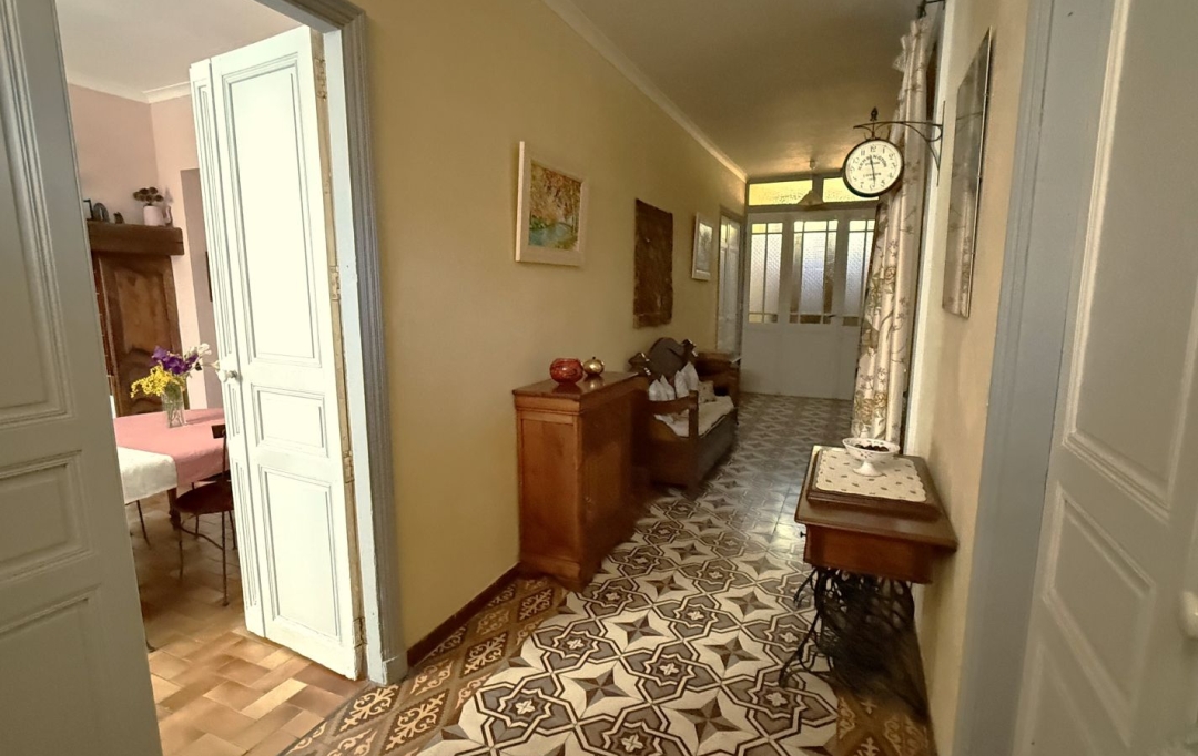 11-34 IMMOBILIER : Domaines / Propriétés | ARGELIERS (11120) | 550 m2 | 639 000 € 