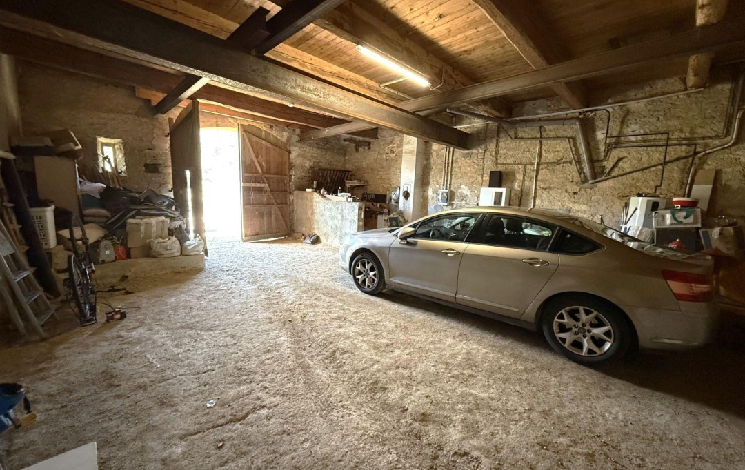 11-34 IMMOBILIER : Maison / Villa | AIGUES-VIVES (34210) | 190 m2 | 330 000 € 