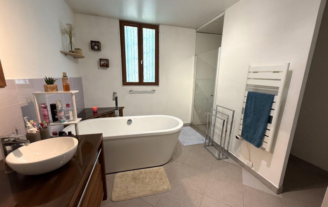 11-34 IMMOBILIER : Maison / Villa | AIGUES-VIVES (34210) | 190 m2 | 330 000 € 