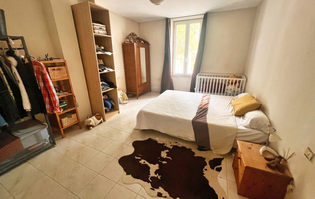 11-34 IMMOBILIER : House | BIZE-MINERVOIS (11120) | 330 m2 | 263 000 € 