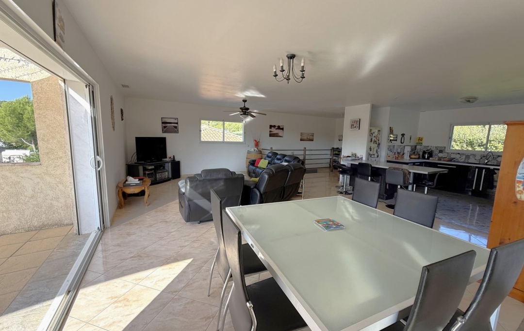 11-34 IMMOBILIER : House | CRUZY (34310) | 138 m2 | 312 000 € 