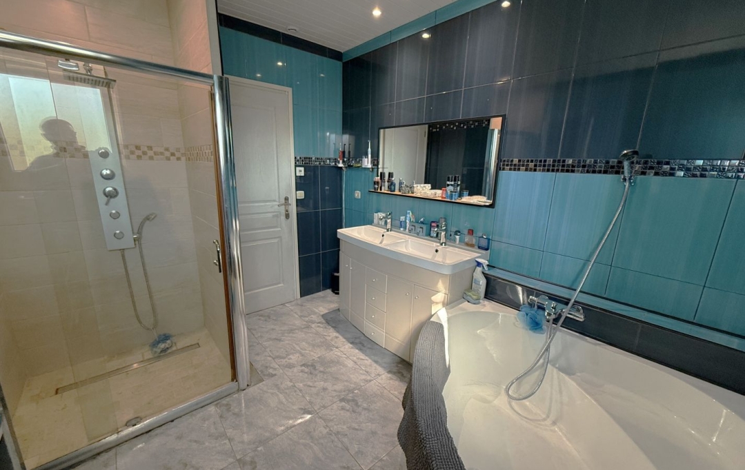 11-34 IMMOBILIER : House | CRUZY (34310) | 138 m2 | 312 000 € 