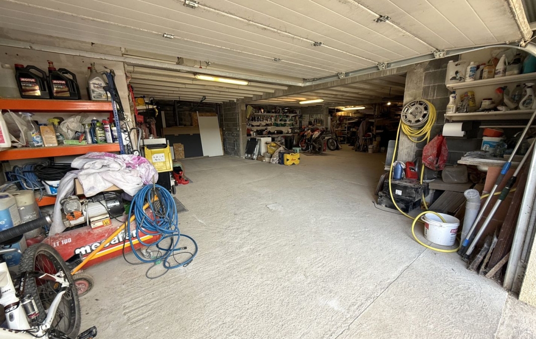 11-34 IMMOBILIER : House | CRUZY (34310) | 138 m2 | 312 000 € 