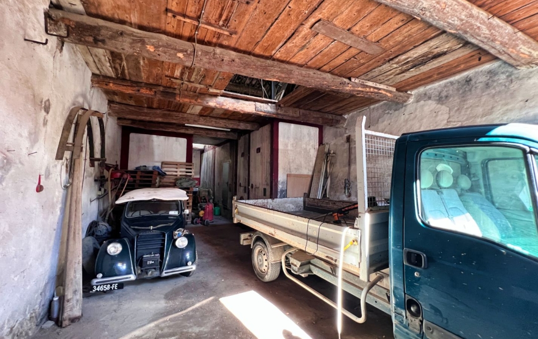 11-34 IMMOBILIER : House | POUZOLS-MINERVOIS (11120) | 220 m2 | 50 000 &euro; 