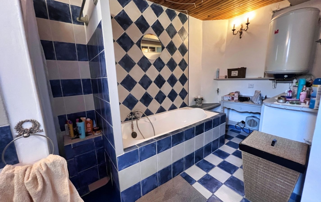 11-34 IMMOBILIER : House | AIGNE (34210) | 80 m2 | 109 000 &euro; 