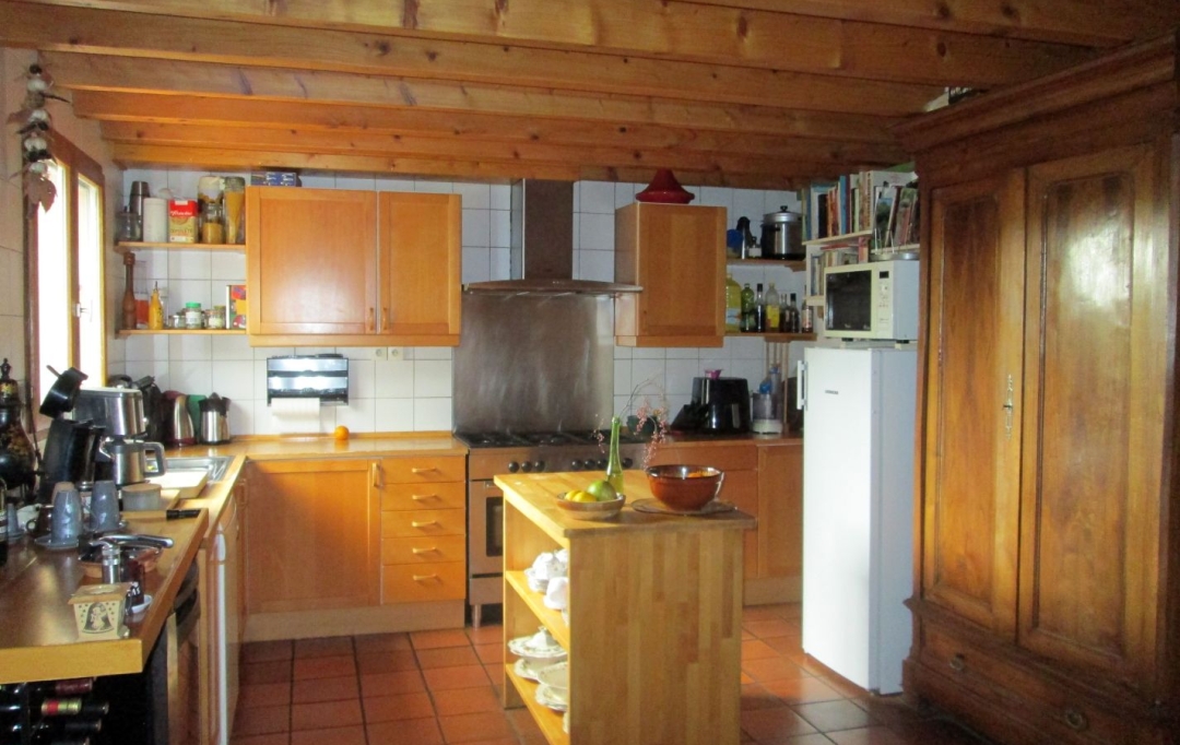 11-34 IMMOBILIER : House | AIGNE (34210) | 141 m2 | 299 000 € 