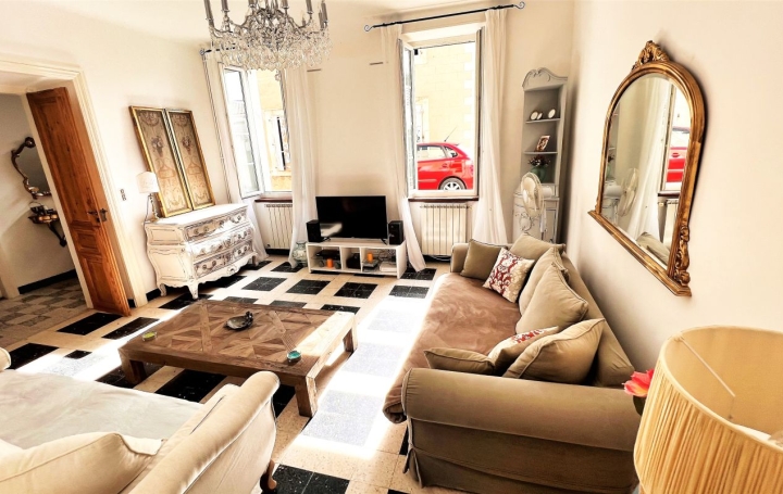 Maison SAINT-NAZAIRE-D'AUDE 180 m2 239 000 € Maison SAINT-NAZAIRE-D'AUDE 180 m2 239 000 €