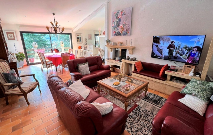 Maison LAGRASSE 266 m2 462 000 € Maison LAGRASSE 266 m2 462 000 €