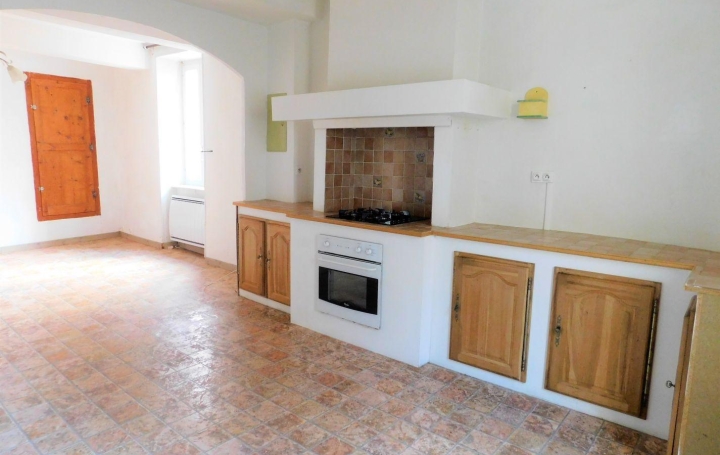 Maison de village LA CAUNETTE 66 m2 79 000 € Maison de village LA CAUNETTE 66 m2 79 000 €