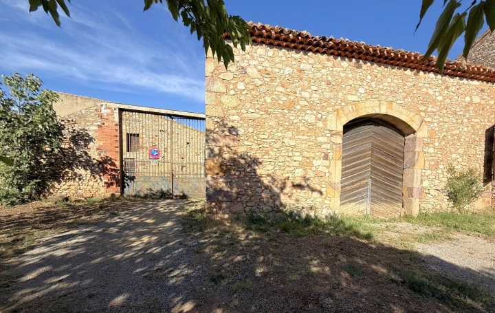  11-34 IMMOBILIER Domain / Estate | VILLESPASSANS (34360) | 340 m2 | 174 000 € 